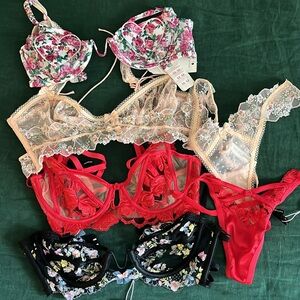for love and lemons bundle ! excellent condition some new !
